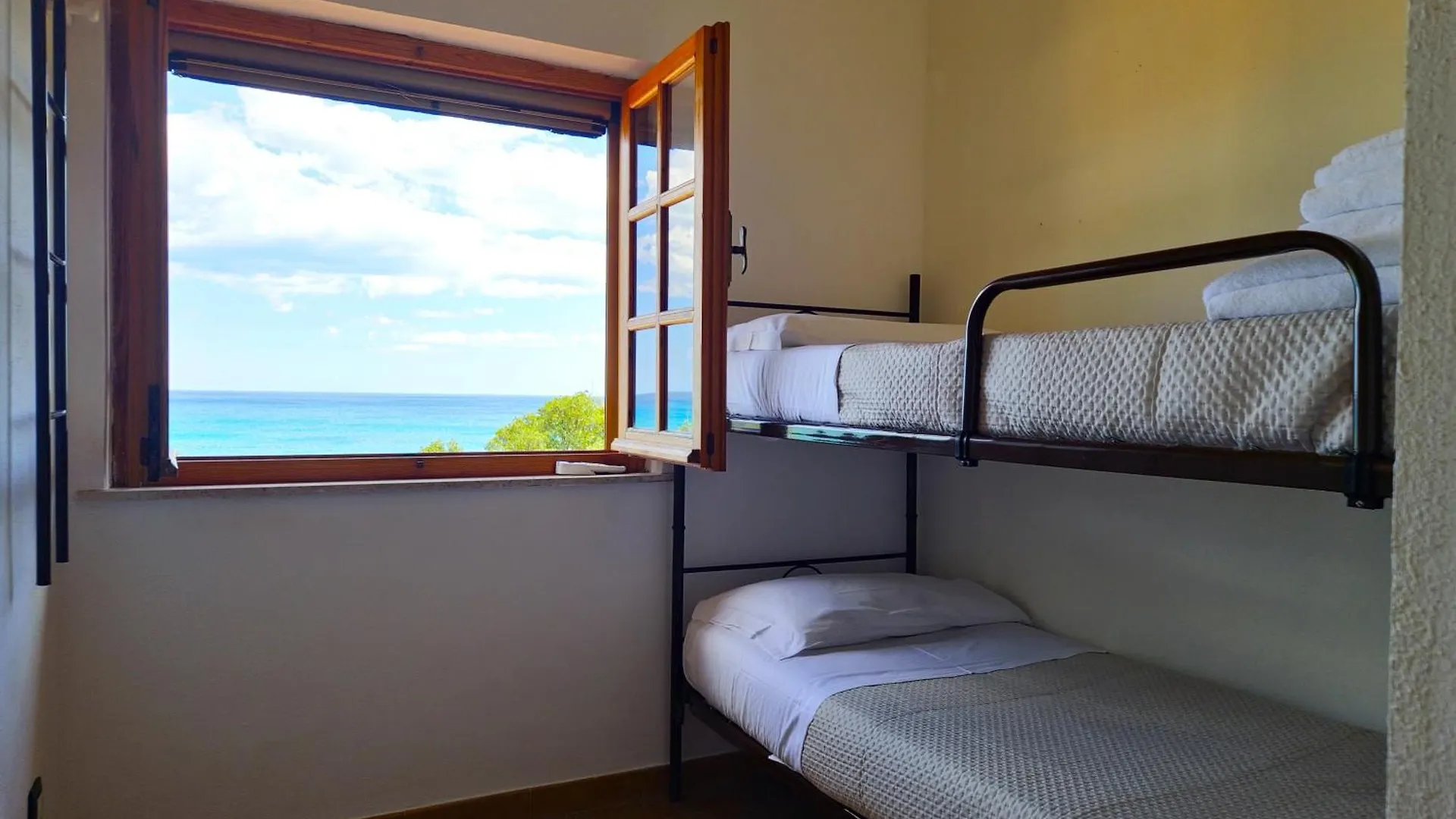 Villa Papiyon - Accesso Privato Alla Spiaggia Cala Liberotto